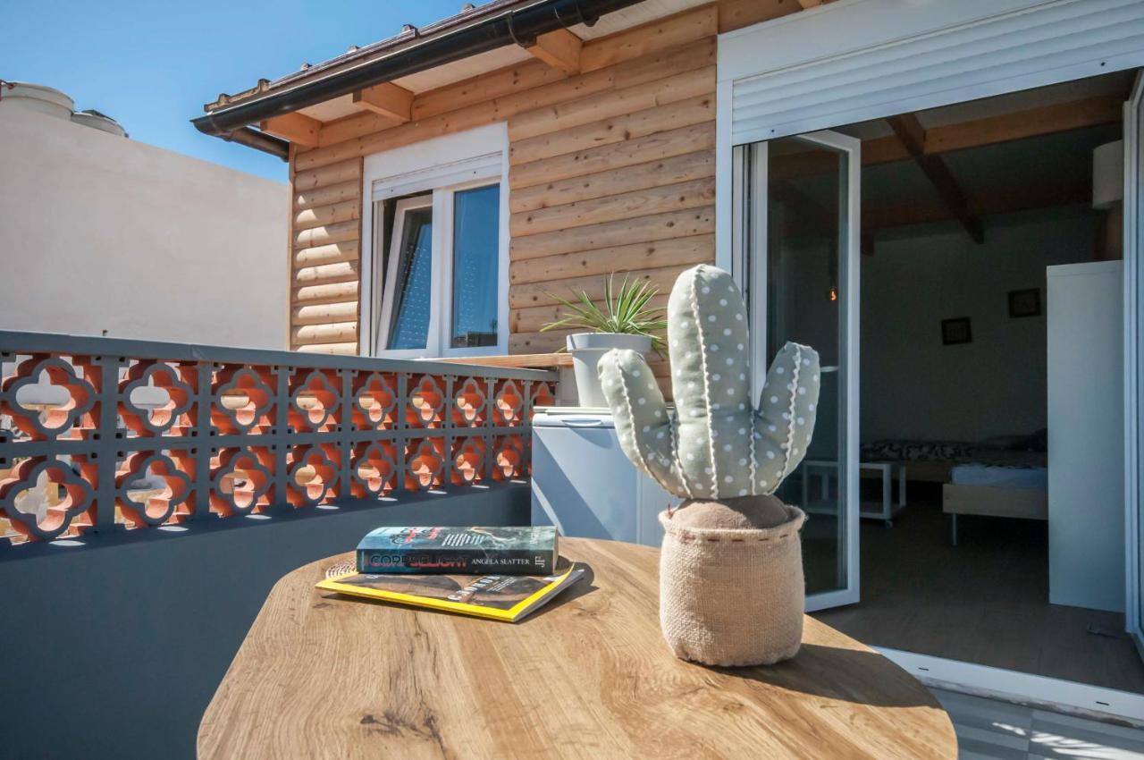Marina Oceano Apartamento La Mareta Exterior foto